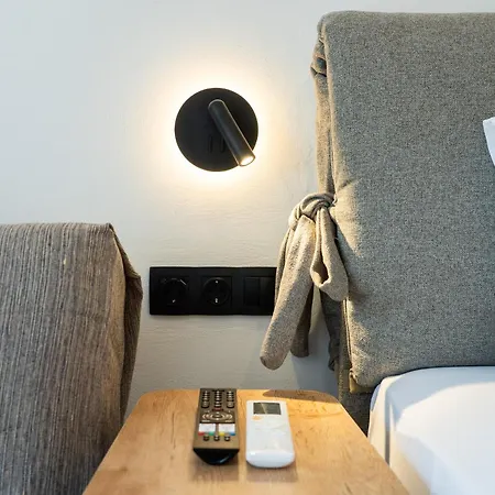 Pine View Urban Living 2 דירה *