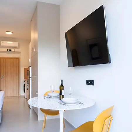 דירה Pine View Urban Living 2 *