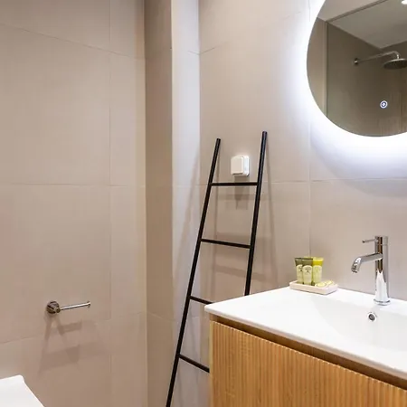 Pine View Urban Living 2 * העיירה רתימנו
